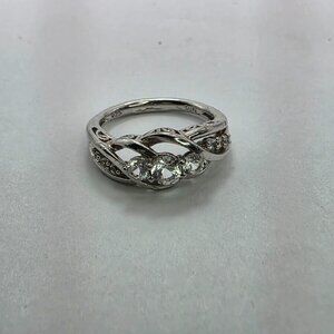 Sun 925 Sterling Silver Ring clear Stone Size 6.50 Intertwined Crossover Unique